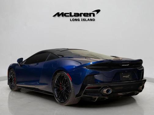 2023 McLaren GT Base