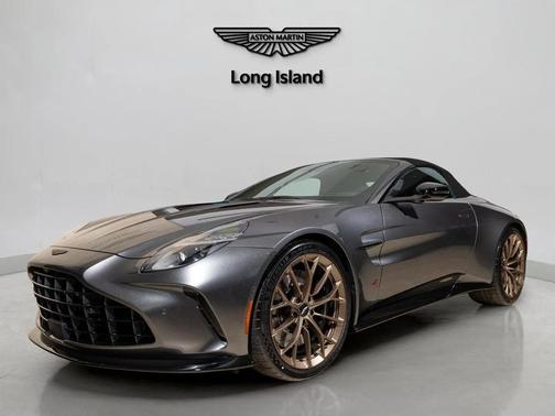 2026 Aston Martin Vantage Base