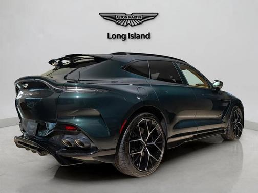 2026 Aston Martin DBX 707