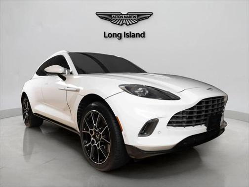 2021 Aston Martin DBX Base