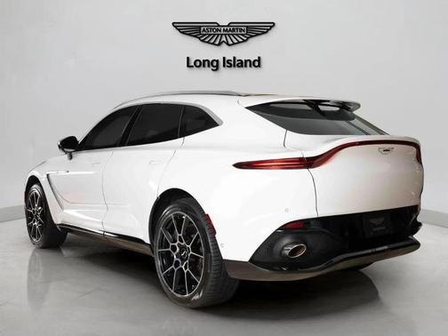2021 Aston Martin DBX Base