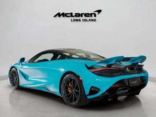 Cyan 2024 McLaren 750S Base