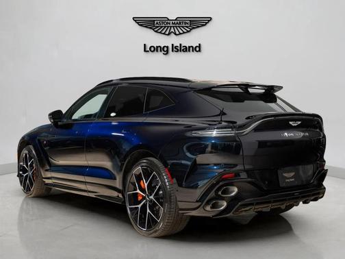 2026 Aston Martin DBX 707