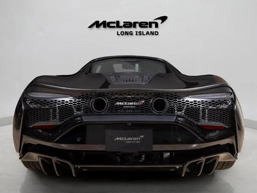2023 McLaren Artura TechLux