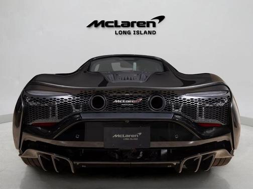 2023 McLaren Artura TechLux