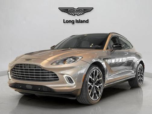Arizona Bronze 2023 Aston Martin DBX Base