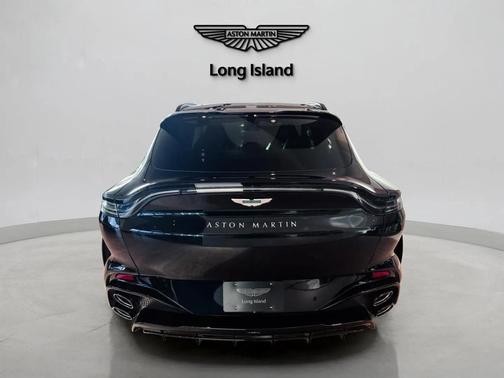 2026 Aston Martin DBX 707