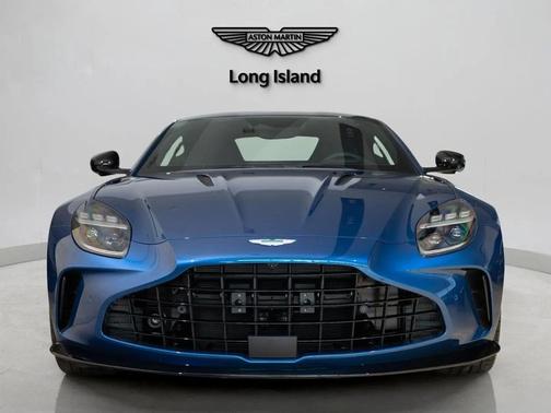 2026 Aston Martin Vantage Base