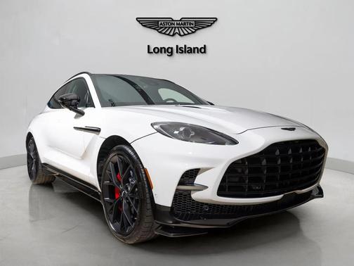 2026 Aston Martin DBX 707