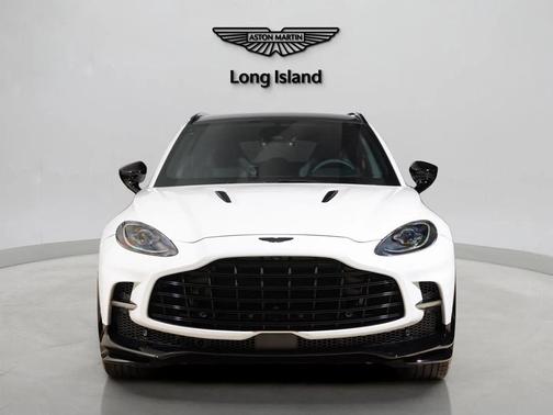 2026 Aston Martin DBX 707