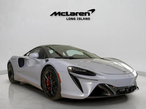 Ceramic Gray 2023 McLaren Artura TechLux