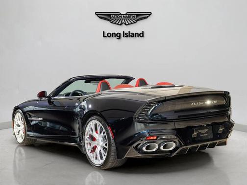 2026 Aston Martin Vanquish Volante