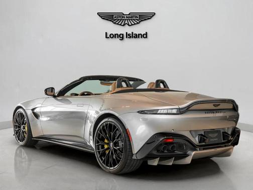 Silver 2023 Aston Martin Vantage
