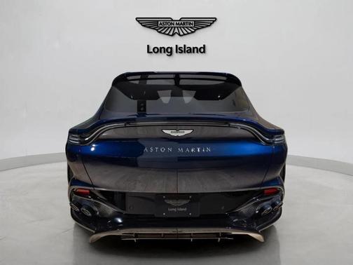 2026 Aston Martin DBX 707