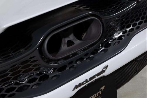 2026 McLaren 750S Base