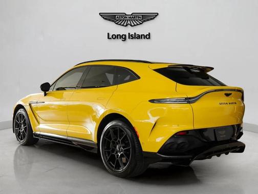 2023 Aston Martin DBX 707