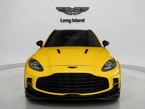 2023 Aston Martin DBX 707
