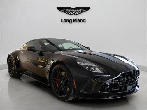 2025 Aston Martin Vantage Base