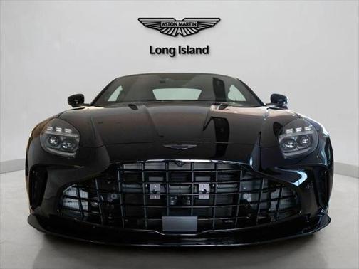 2025 Aston Martin Vantage Base