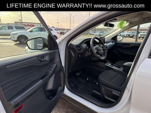 Silver Metallic 2025 Ford Escape Active