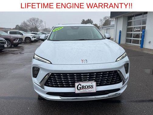 Iridescent White Tricoat 2026 Buick Envision Avenir AWD