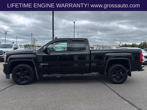 Black 2017 GMC Sierra 1500 SLE