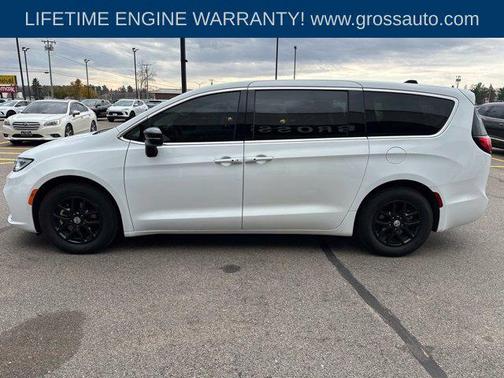 Bright White Clearcoat 2024 Chrysler Pacifica Touring L