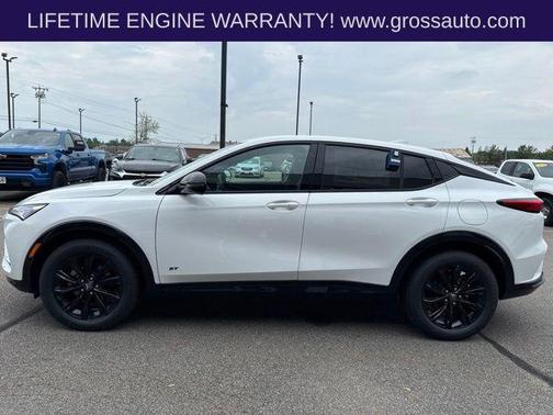 Summit White 2026 Buick Envista Sport Touring FWD