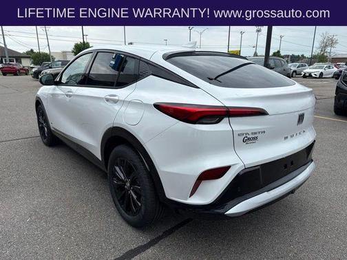 Summit White 2026 Buick Envista Sport Touring FWD