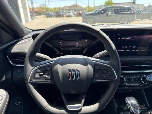 Summit White 2026 Buick Envista Sport Touring FWD