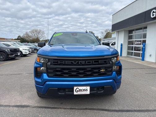 Glacier Blue Metallic 2022 Chevrolet Silverado 1500 Custom