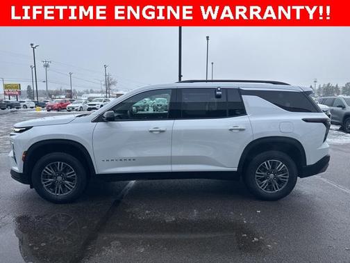 2025 Chevrolet Traverse LT