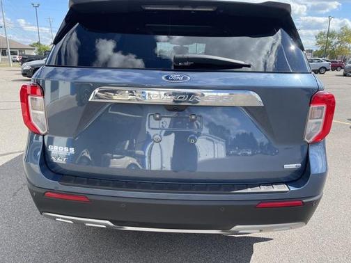 Blue Metallic 2020 Ford Explorer XLT