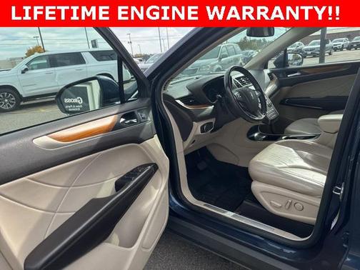 2017 Lincoln MKC Select