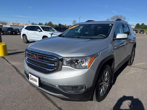 Quicksilver Metallic 2018 GMC Acadia SLE-2