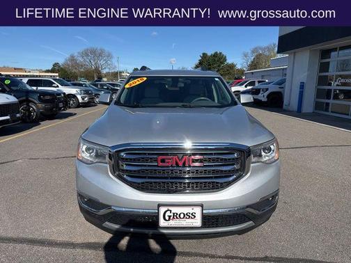 Quicksilver Metallic 2018 GMC Acadia SLE-2