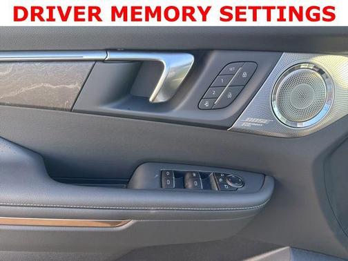 iridescent white tricoat 2026 Buick Enclave Avenir