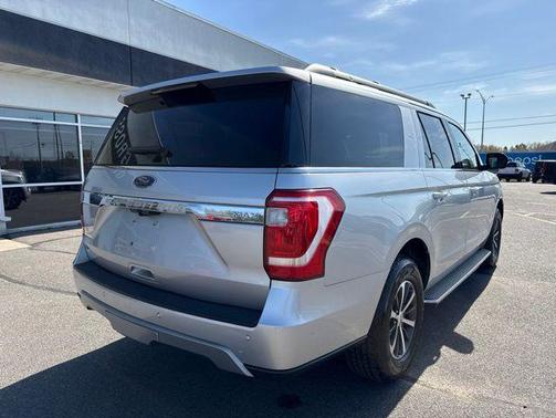 Ingot Silver Metallic 2018 Ford Expedition Max XLT