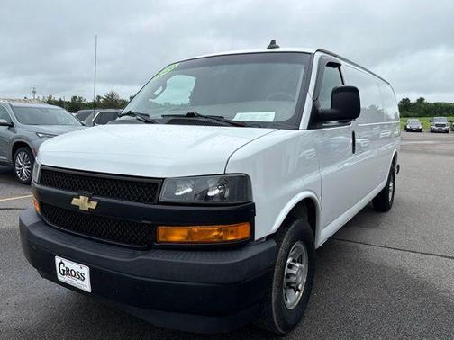 Summit White 2020 Chevrolet Express 2500 Work Van