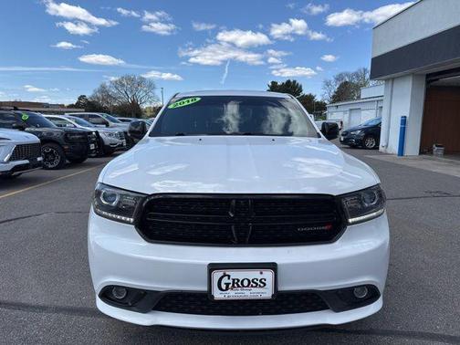 Ivory Tri-Coat Pearl 2018 Dodge Durango GT
