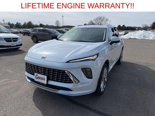 Iridescent White Tricoat 2026 Buick Envision Avenir AWD