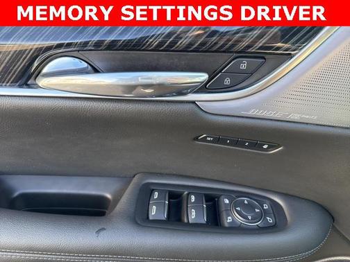 2025 Cadillac XT6 Premium Luxury AWD