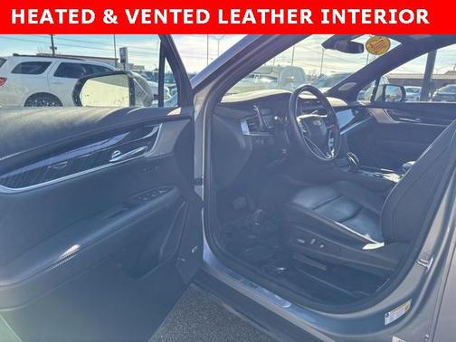 2025 Cadillac XT6 Premium Luxury AWD