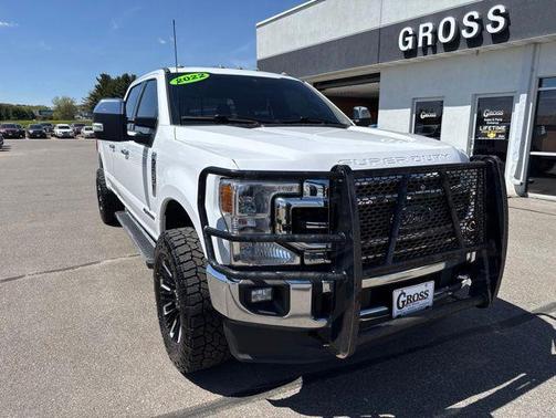 Oxford White 2022 Ford F-350 Lariat