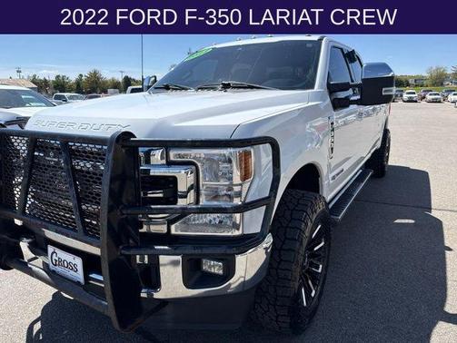 Oxford White 2022 Ford F-350 Lariat