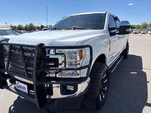 Oxford White 2022 Ford F-350 Lariat
