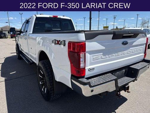 Oxford White 2022 Ford F-350 Lariat