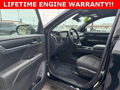 2025 GMC Acadia AWD Elevation