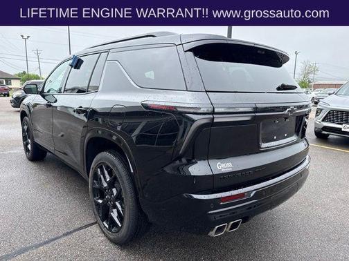 Black 2026 Chevrolet Traverse RS