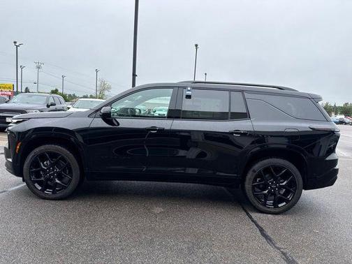 Black 2026 Chevrolet Traverse RS